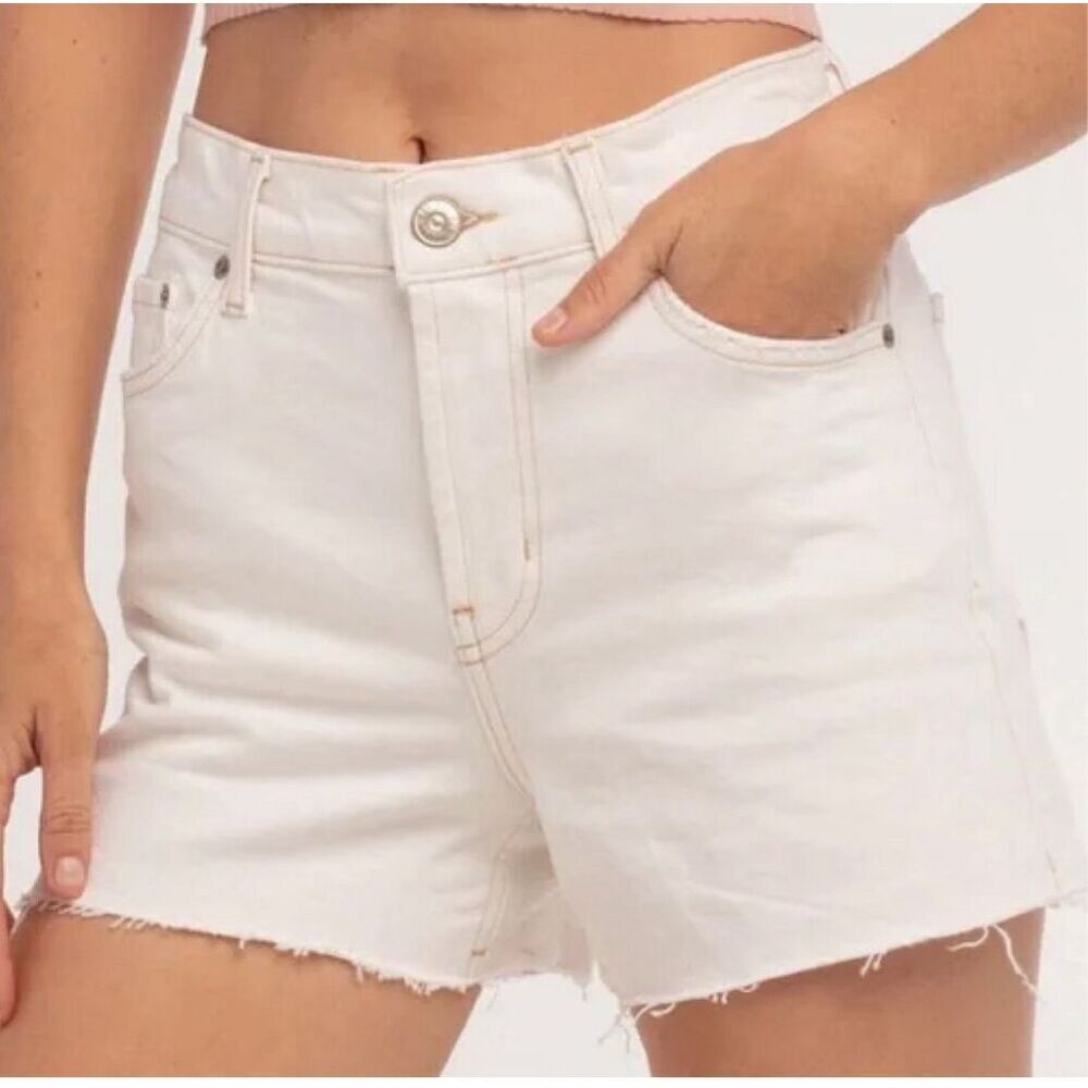 BDG white A-line shorts size 26 NWT